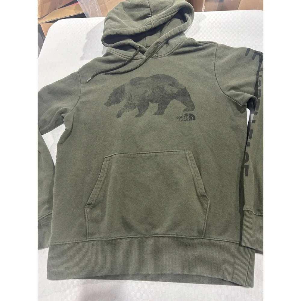 The North Face Mens Grizzly Bear Graphic Hoodie Olive Green Sleeve Logo Large